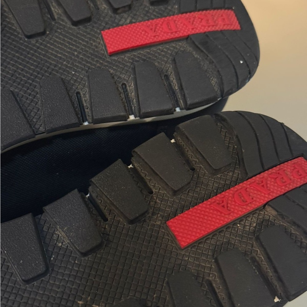 Prada Black with Red Accent - Picture 9 of 9